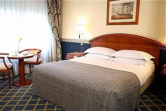 Hotel Starhotels Vespucci Campi Bisenzio