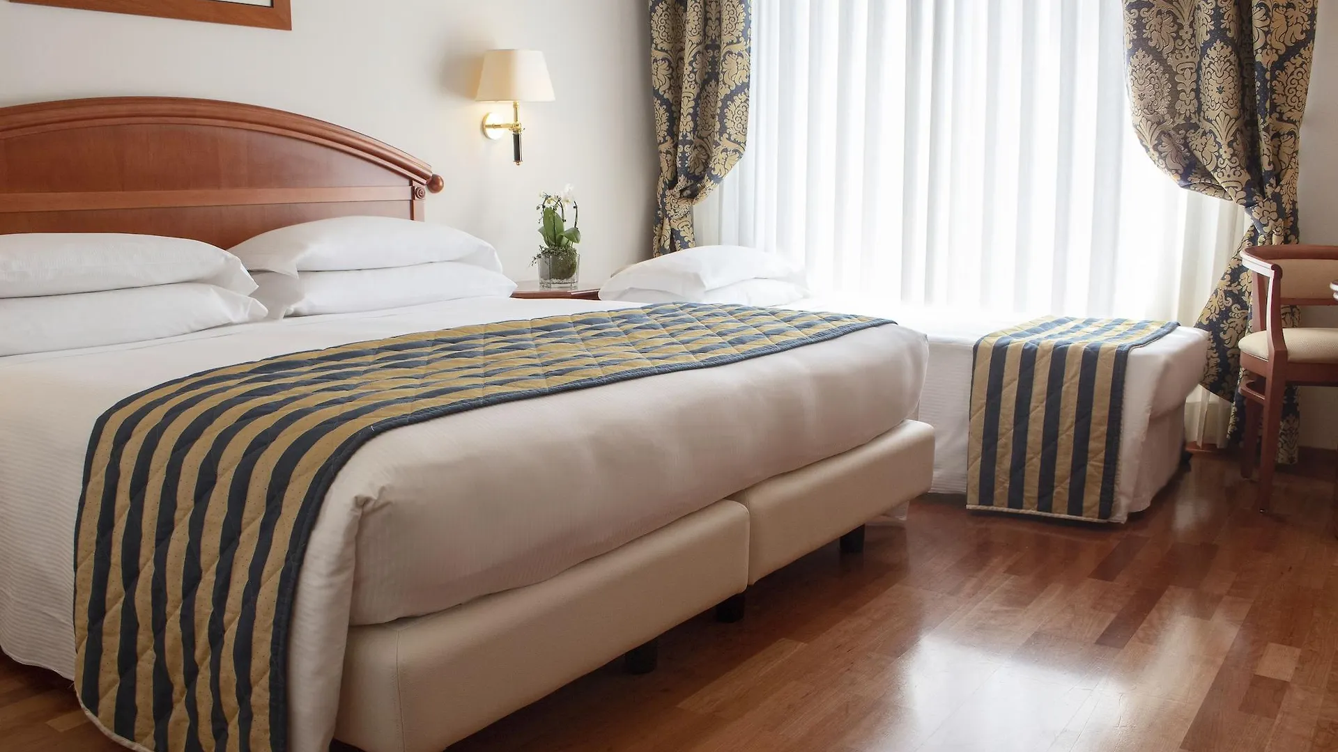 Starhotels Vespucci Campi Bisenzio 4*,