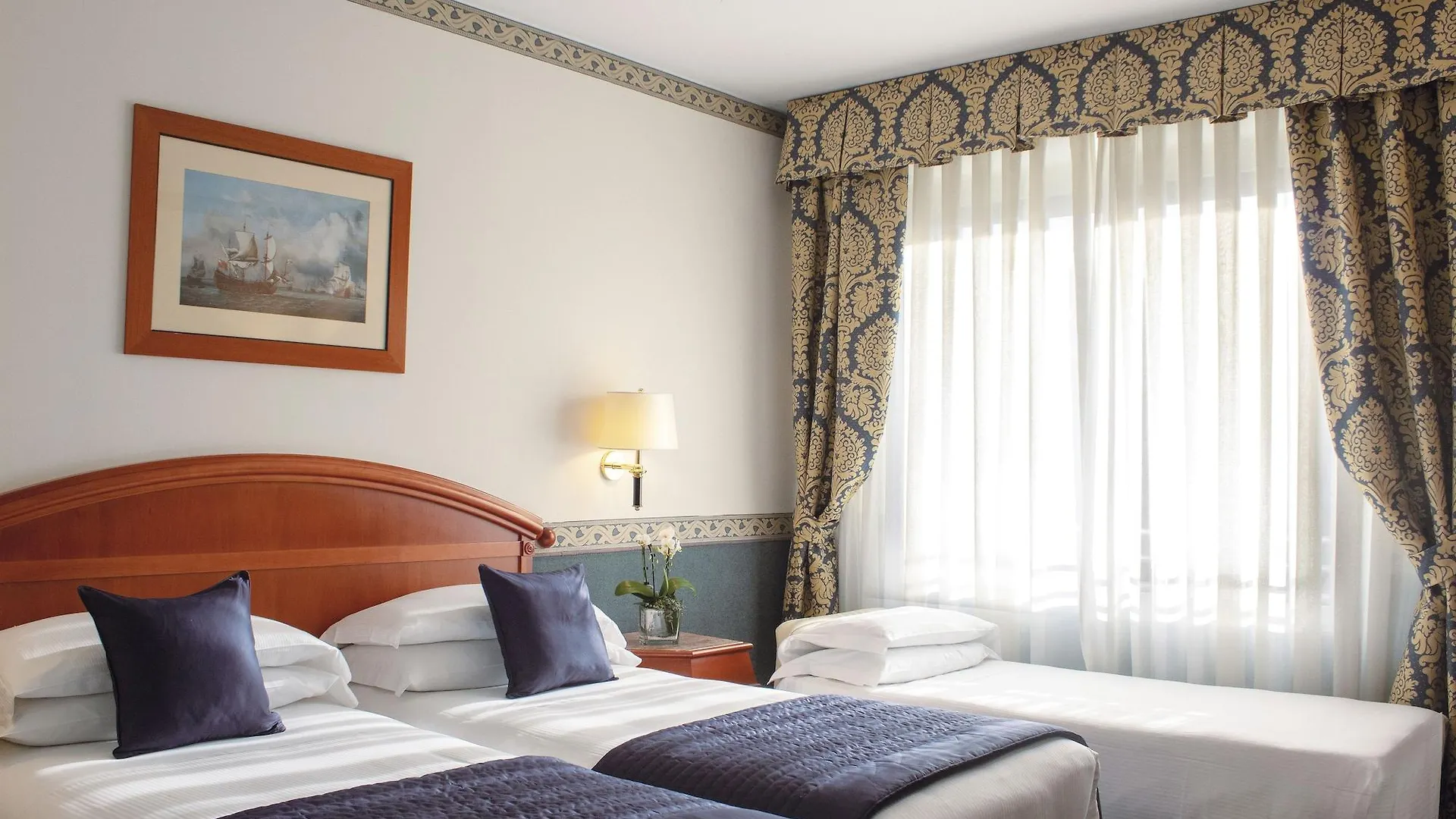 Hotel Starhotels Vespucci Campi Bisenzio