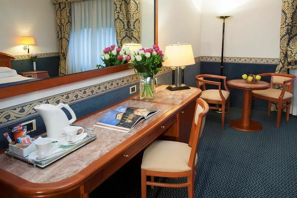 Starhotels Vespucci Campi Bisenzio 4*,